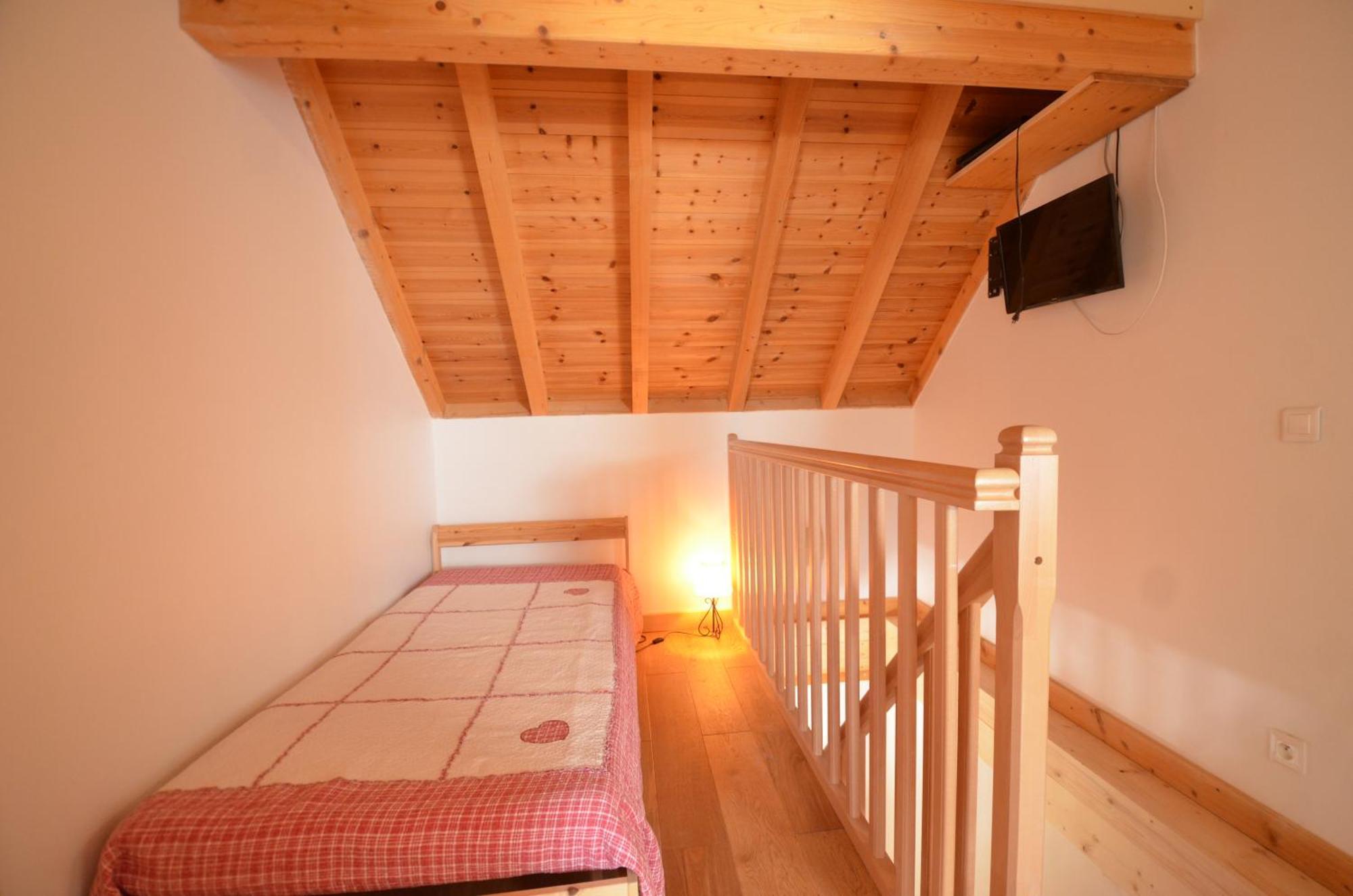 Silene Chalet